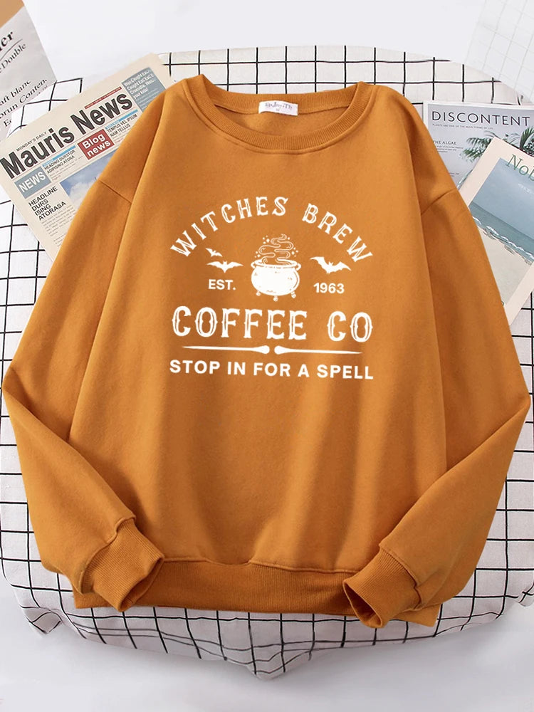 Sudadera de Brujas Estampadas de Café