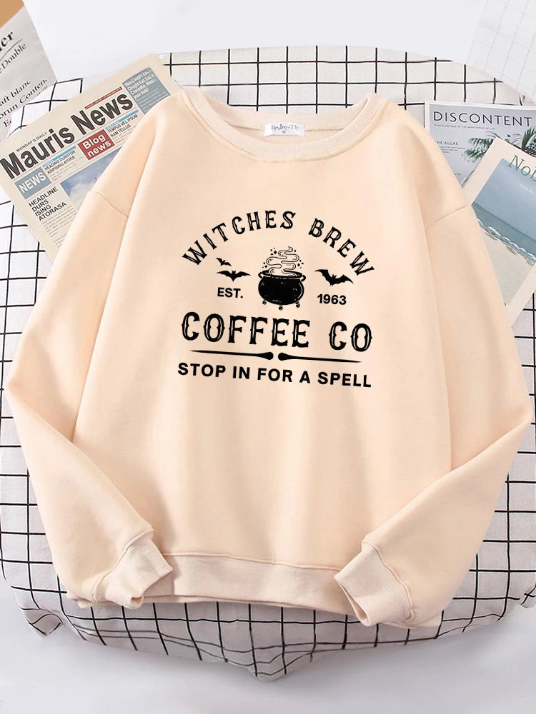 Sudadera de Brujas Estampadas de Café