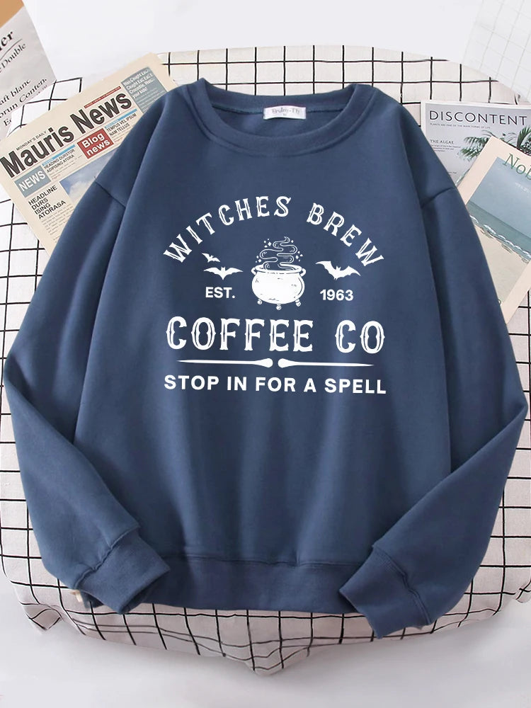 Sudadera de Brujas Estampadas de Café